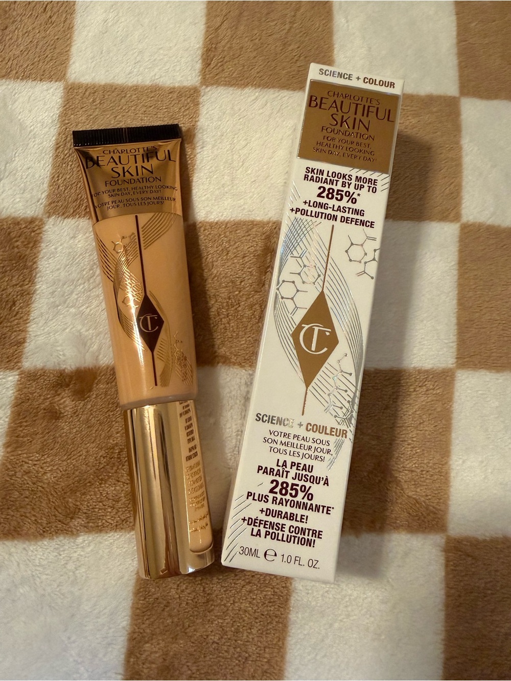 Charlotte Tilbury Beautiful Skin Foundation - 3 Cool Froid
